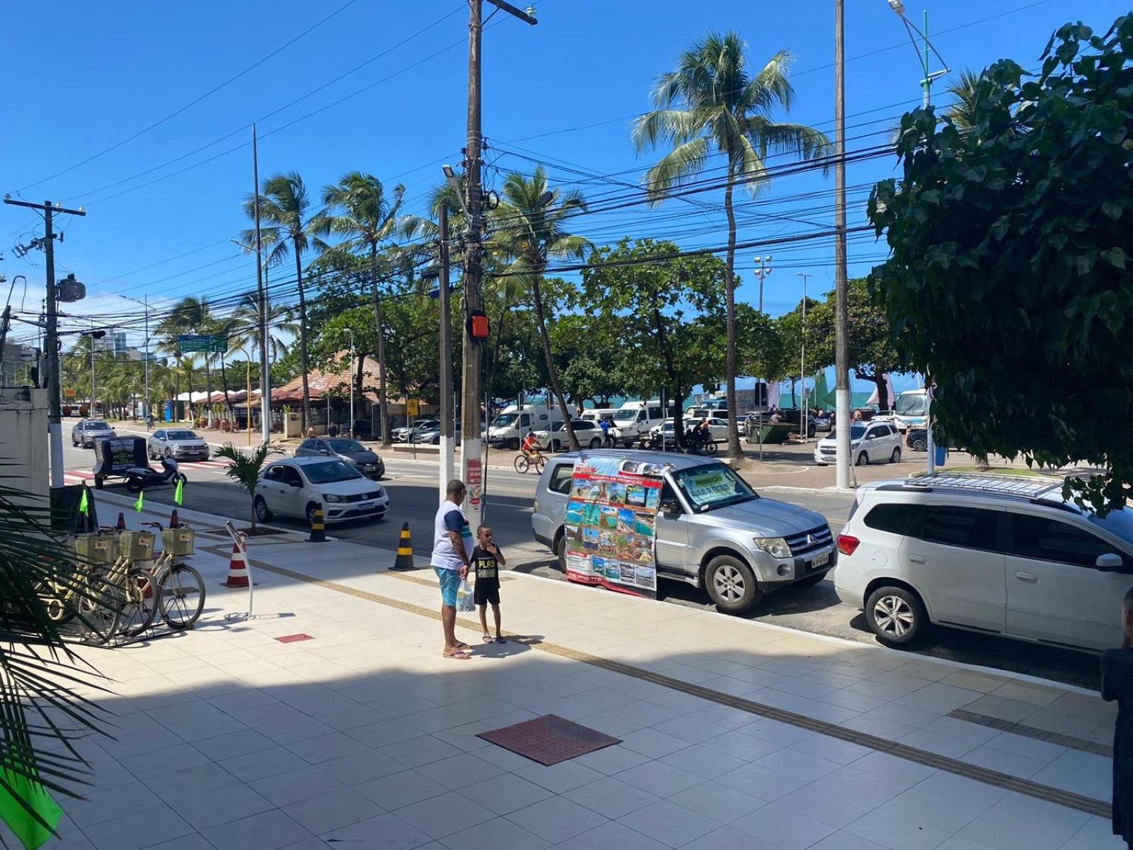 Apto 901 - Dois quartos à beira na praia de Pajuçara em Maceió com linda vista Exterior foto