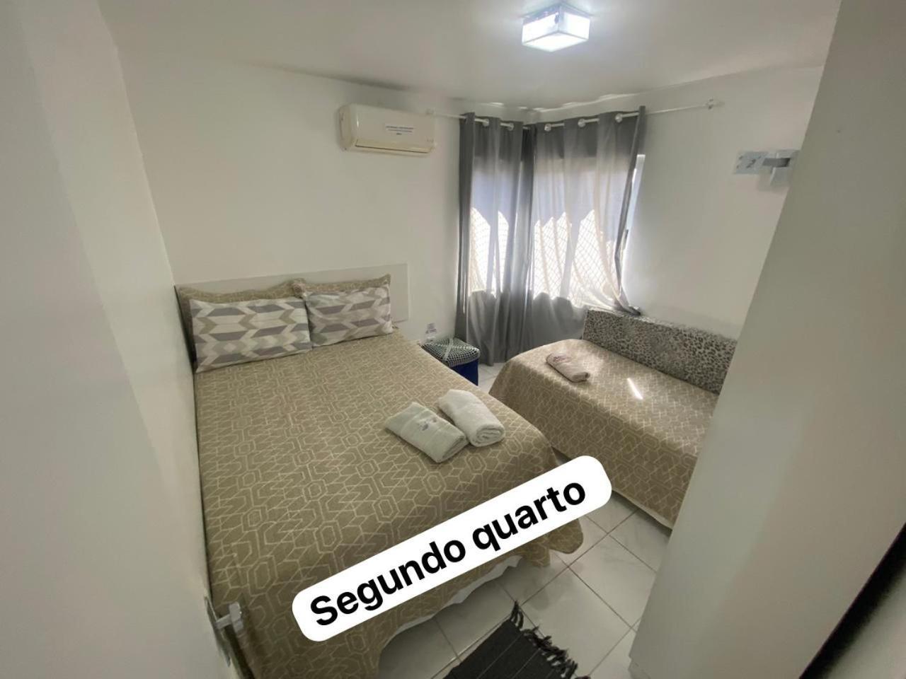 Apto 901 - Dois quartos à beira na praia de Pajuçara em Maceió com linda vista Exterior foto